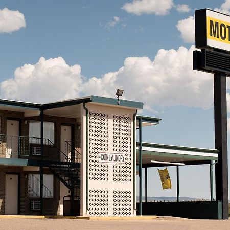 Motel 8 Laramie Exteriör bild